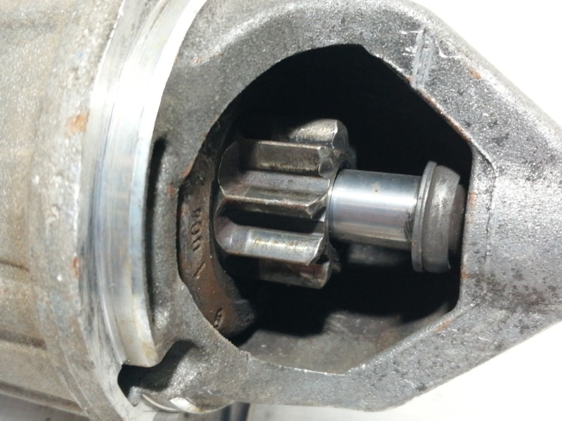 Recambio de motor arranque para opel corsa c club referencia OEM IAM 0001107402  