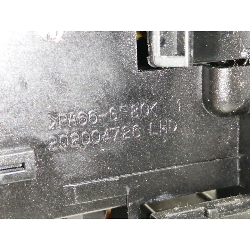 Recambio de mando limpia para hyundai santa fe (bm) 2.2 crdi classic (2wd) referencia OEM IAM 202004726  