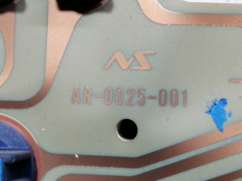 Recambio de cuadro instrumentos para mg serie 200 (rf) 214 si (3-ptas.) referencia OEM IAM AR0025001 AR0025006 