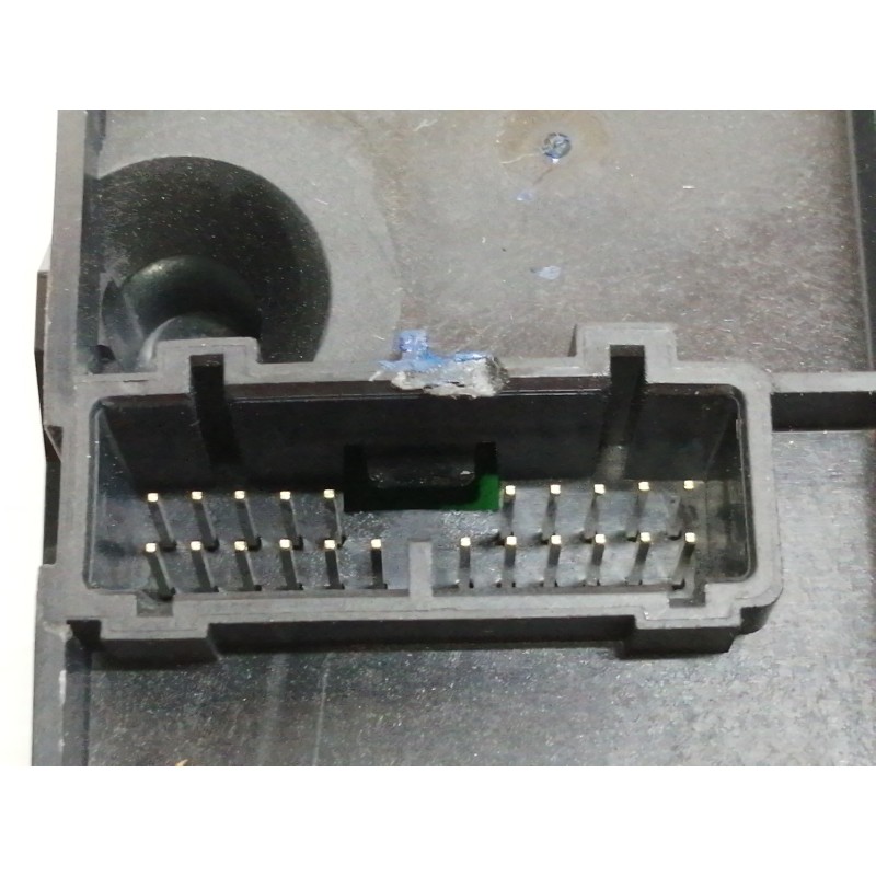 Recambio de mando multifuncion para land rover range rover sport v6 td hse referencia OEM IAM YUD501410WVH  