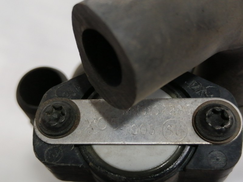 Recambio de caja mariposa para mg serie 200 (rf) 214 si (3-ptas.) referencia OEM IAM MHB102280  