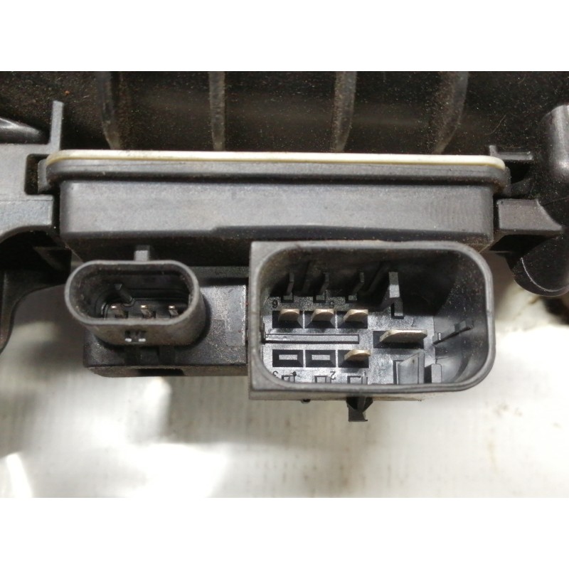 Recambio de colector admision para bmw serie 5 lim. (f10) 520d referencia OEM IAM 78079910 85064060 / 781085605 108452S10