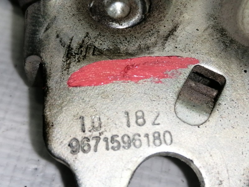 Recambio de cerradura capot para peugeot 5008 premium referencia OEM IAM 9671596180  