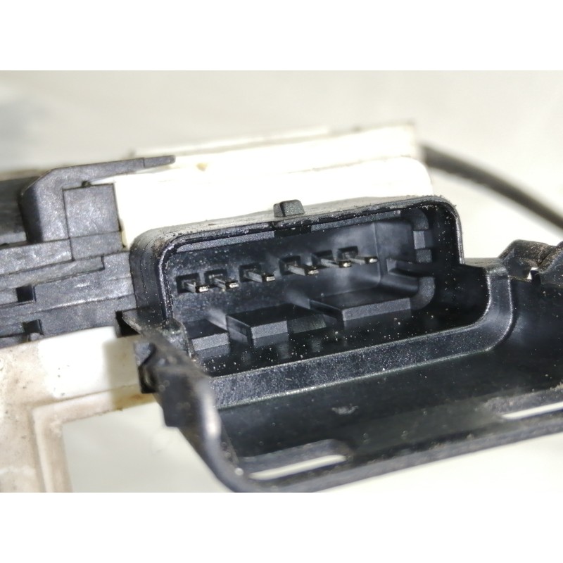 Recambio de cerradura puerta delantera izquierda para peugeot 5008 premium referencia OEM IAM A02323  