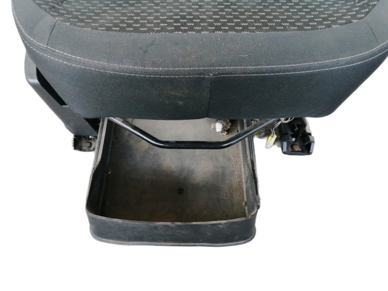 Recambio de asiento delantero derecho para nissan qashqai+2 (jj10) acenta referencia OEM IAM   