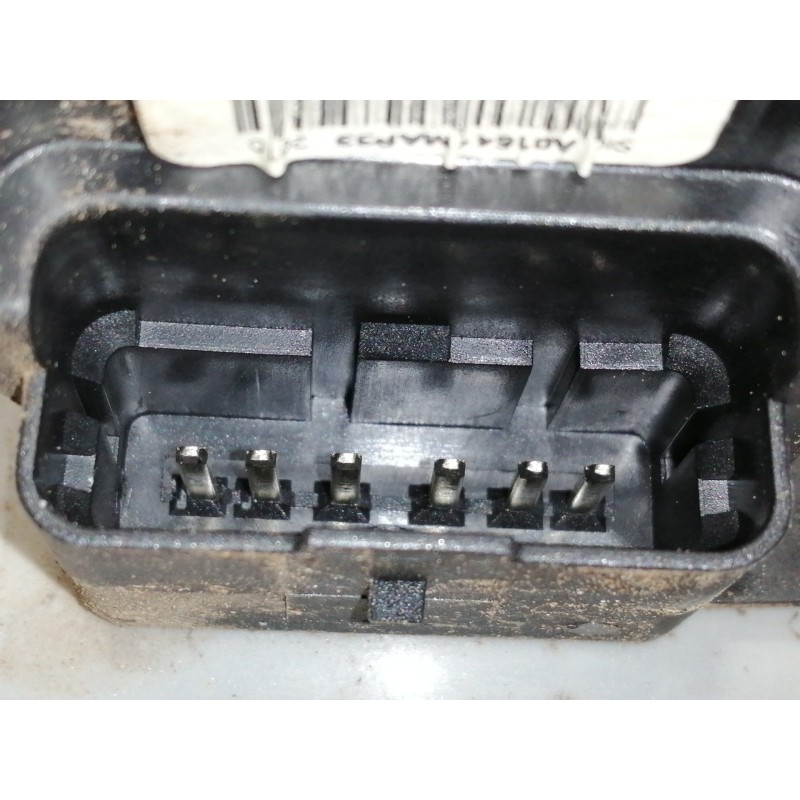 Recambio de cerradura puerta trasera derecha para peugeot 5008 premium referencia OEM IAM 732301  