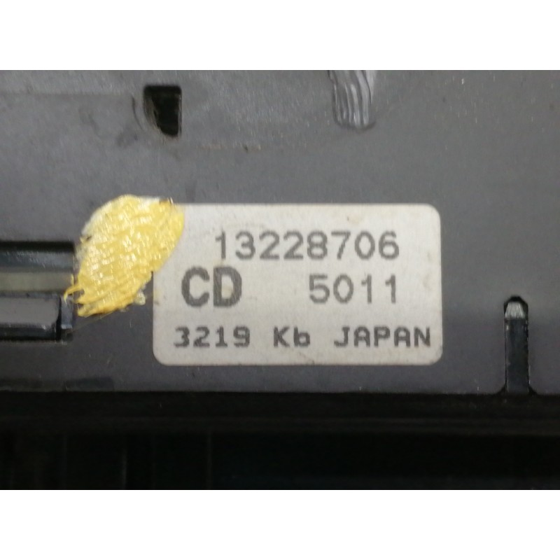 Recambio de mando elevalunas delantero izquierdo para opel zafira b cosmo referencia OEM IAM 13228706  