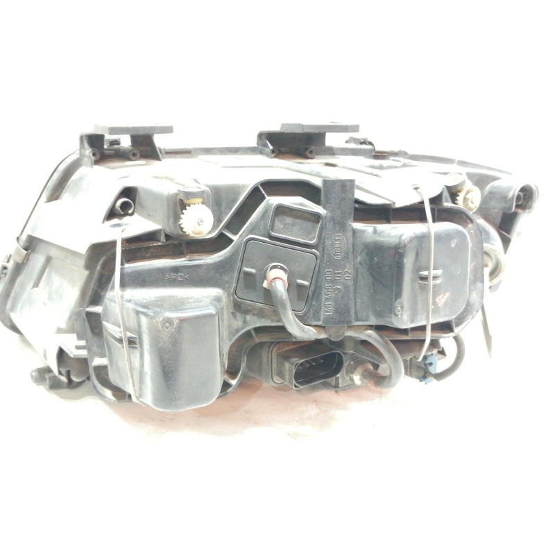 Recambio de faro derecho para audi a6 berlina (4b2) 2.5 tdi referencia OEM IAM 4B0941004BP  
