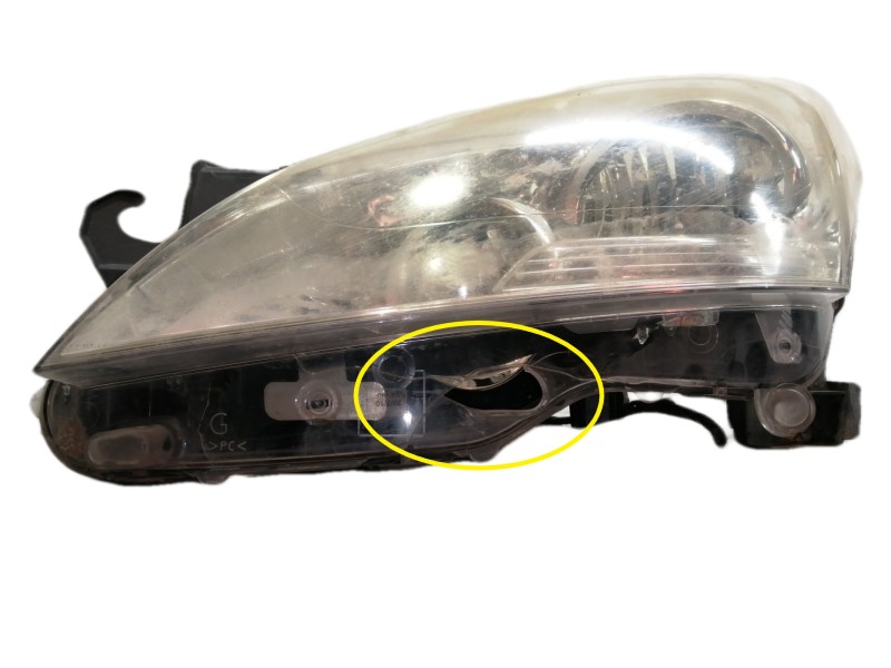 Recambio de faro izquierdo para peugeot 5008 premium referencia OEM IAM 9682519180  