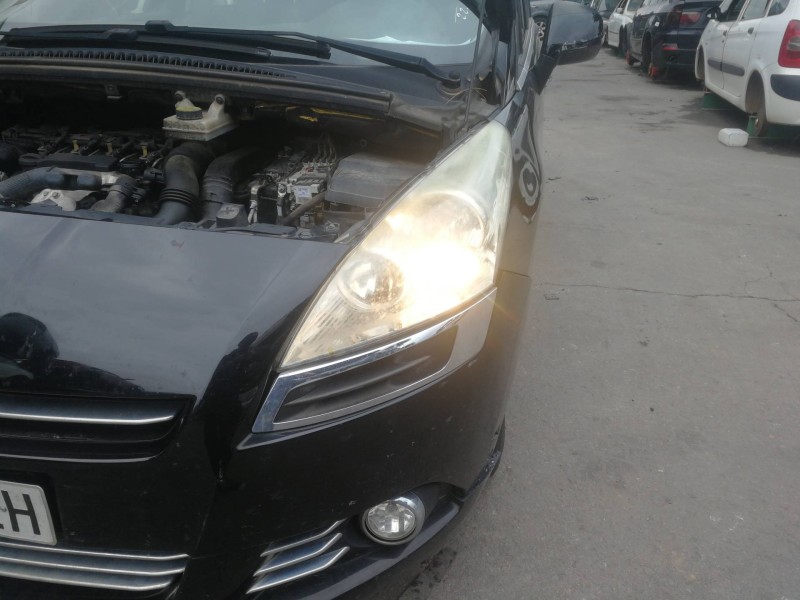 Recambio de faro izquierdo para peugeot 5008 premium referencia OEM IAM 9682519180  