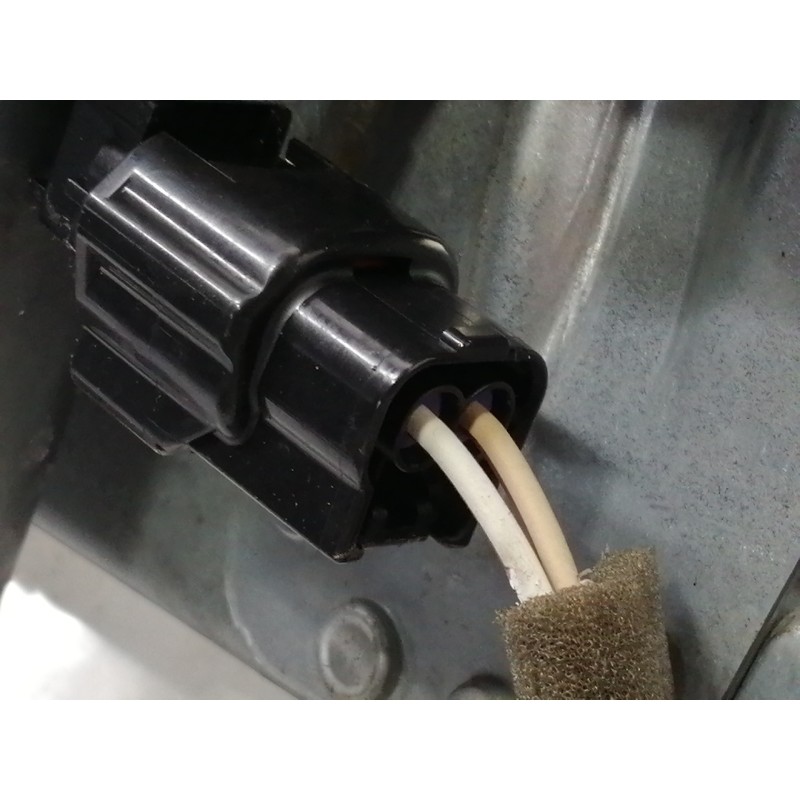 Recambio de elevalunas delantero izquierdo para dacia sandero stepway ambiance referencia OEM IAM 807213282R 275620 ELECTRICO