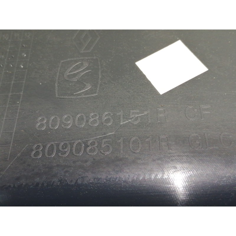 Recambio de guarnecido puerta trasera derecha para dacia sandero stepway ambiance referencia OEM IAM 829108667R 829A05153R 80908