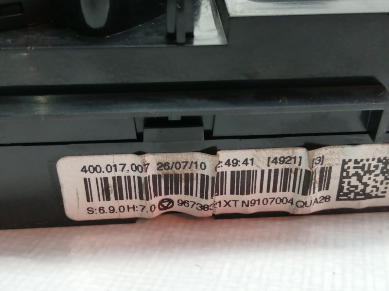 Recambio de mando calefaccion / aire acondicionado para peugeot 5008 premium referencia OEM IAM 96738321XT  