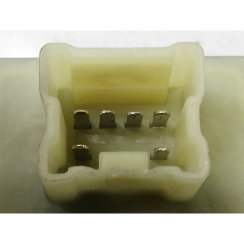 Recambio de mando elevalunas delantero izquierdo para dacia sandero stepway ambiance referencia OEM IAM 254214937R 10093716 