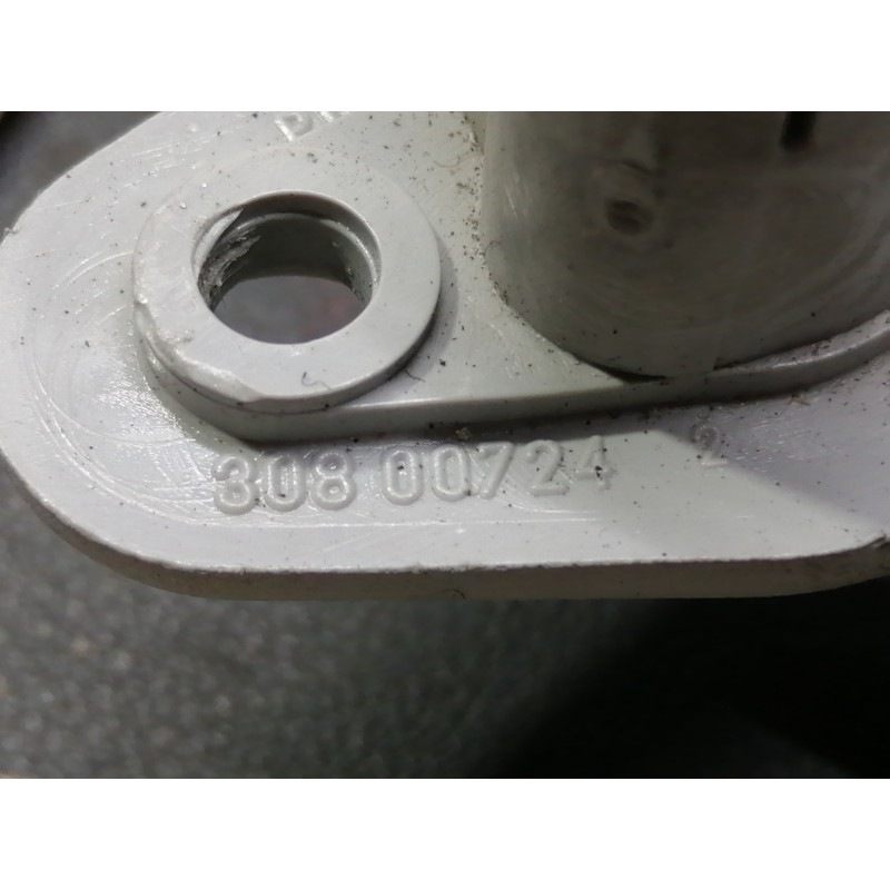 Recambio de parasol izquierdo para volvo v40 familiar 2.0 16v cat referencia OEM IAM 30800724  