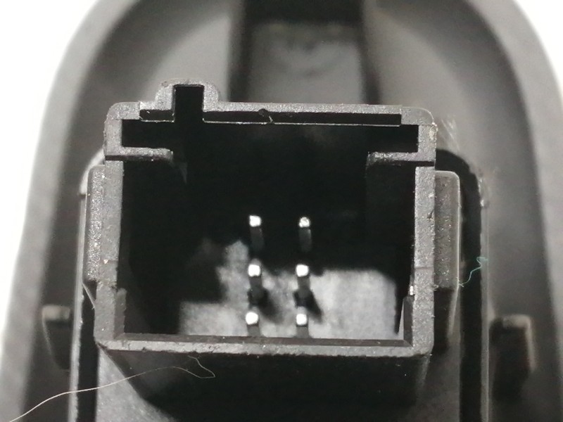 Recambio de mando elevalunas trasero derecho para peugeot 5008 premium referencia OEM IAM 96652794ZD  