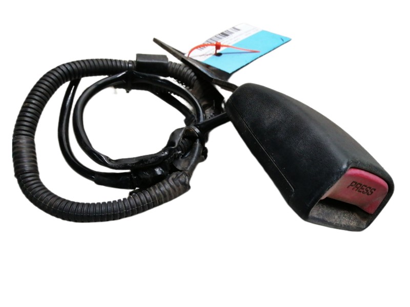 Recambio de enganche cinturon delantero derecho para lexus rx 300(mcu35) luxury referencia OEM IAM E067902 7323048080C0 