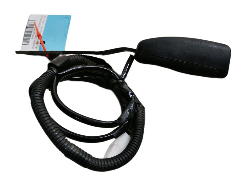Recambio de enganche cinturon delantero derecho para lexus rx 300(mcu35) luxury referencia OEM IAM E067902 7323048080C0 