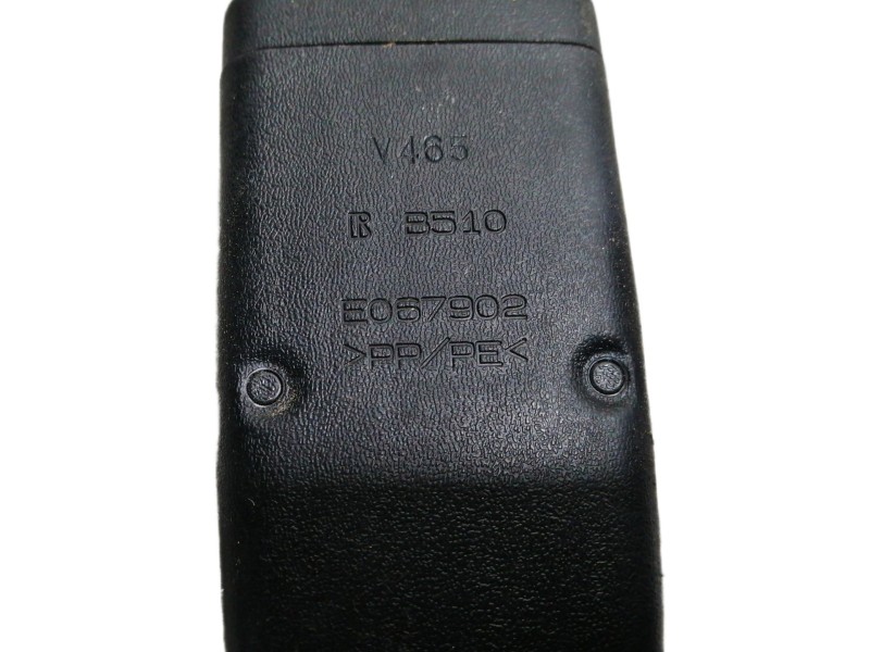 Recambio de enganche cinturon delantero derecho para lexus rx 300(mcu35) luxury referencia OEM IAM E067902 7323048080C0 