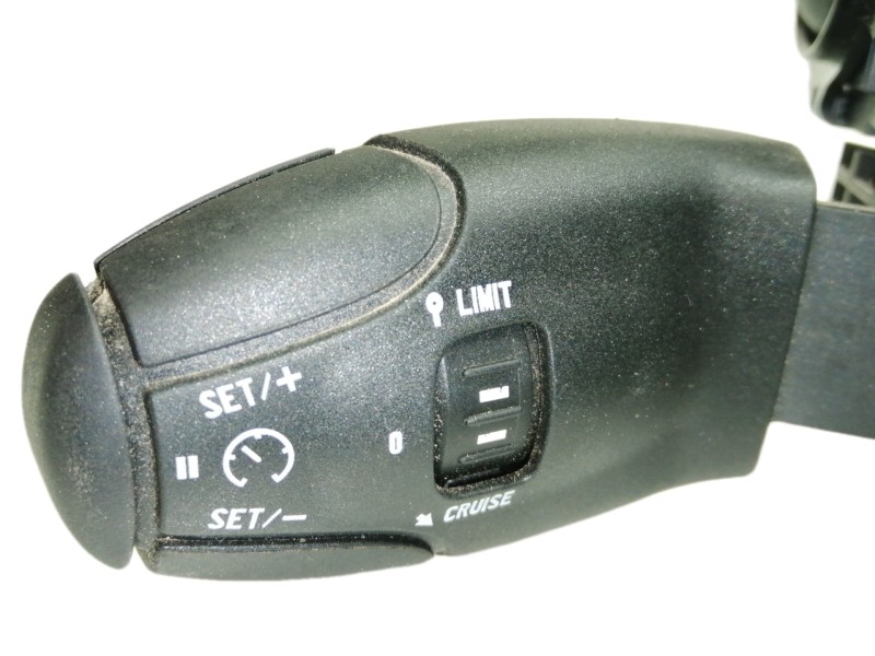Recambio de mando multifuncion para peugeot 5008 premium referencia OEM IAM 96667320XT  