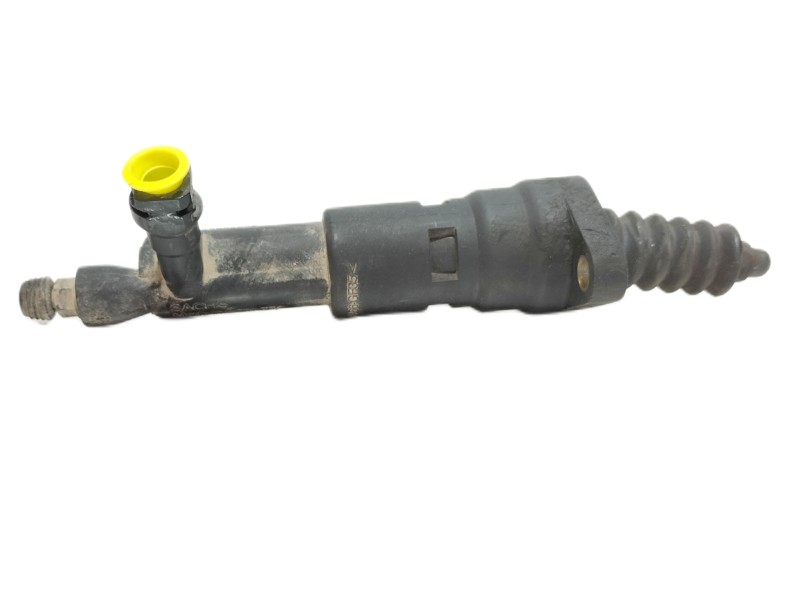 Recambio de bombin embrague para mitsubishi colt berlina 3 (cz) 1.5 di-d inform referencia OEM IAM A4542570379  