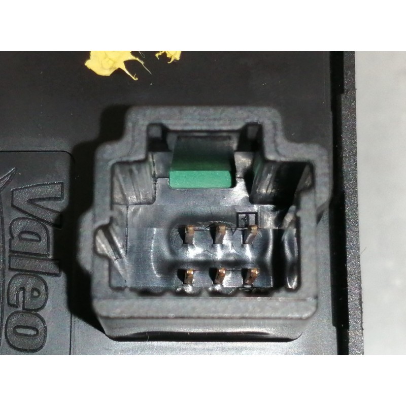 Recambio de warning para dacia sandero stepway ambiance referencia OEM IAM E3160601  