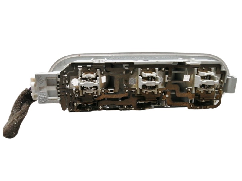Recambio de luz interior para nissan qashqai+2 (jj10) acenta referencia OEM IAM 8200073234  