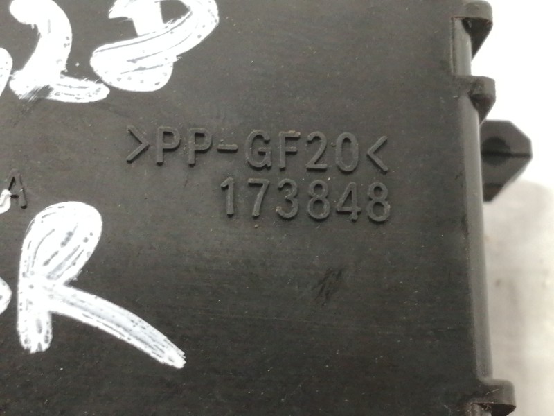 Recambio de mando limpia para lexus rx 300(mcu35) luxury referencia OEM IAM 173848LH  