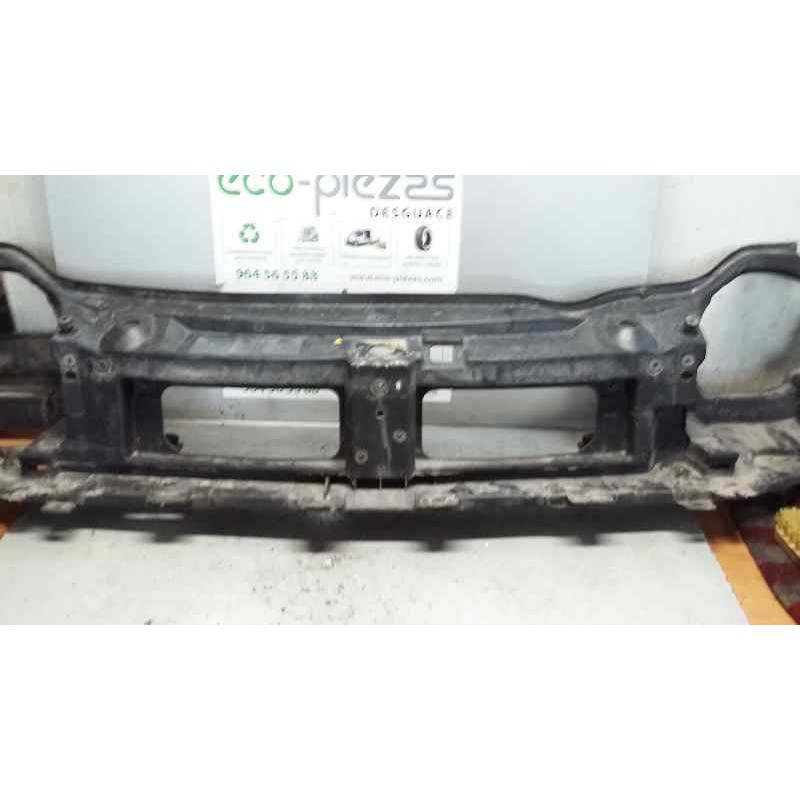 Recambio de panel frontal para opel vivaro combi 2.7t corto referencia OEM IAM 8200106571  