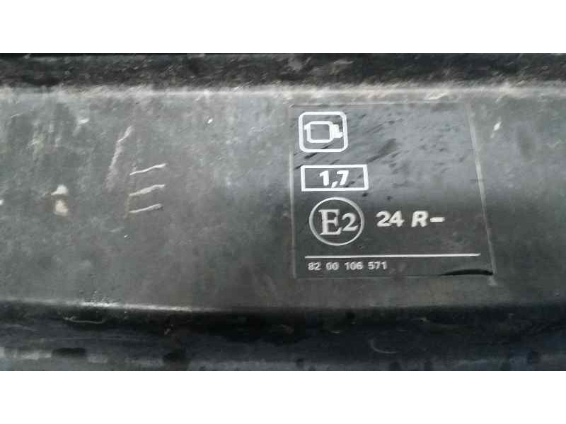 Recambio de panel frontal para opel vivaro combi 2.7t corto referencia OEM IAM 8200106571  