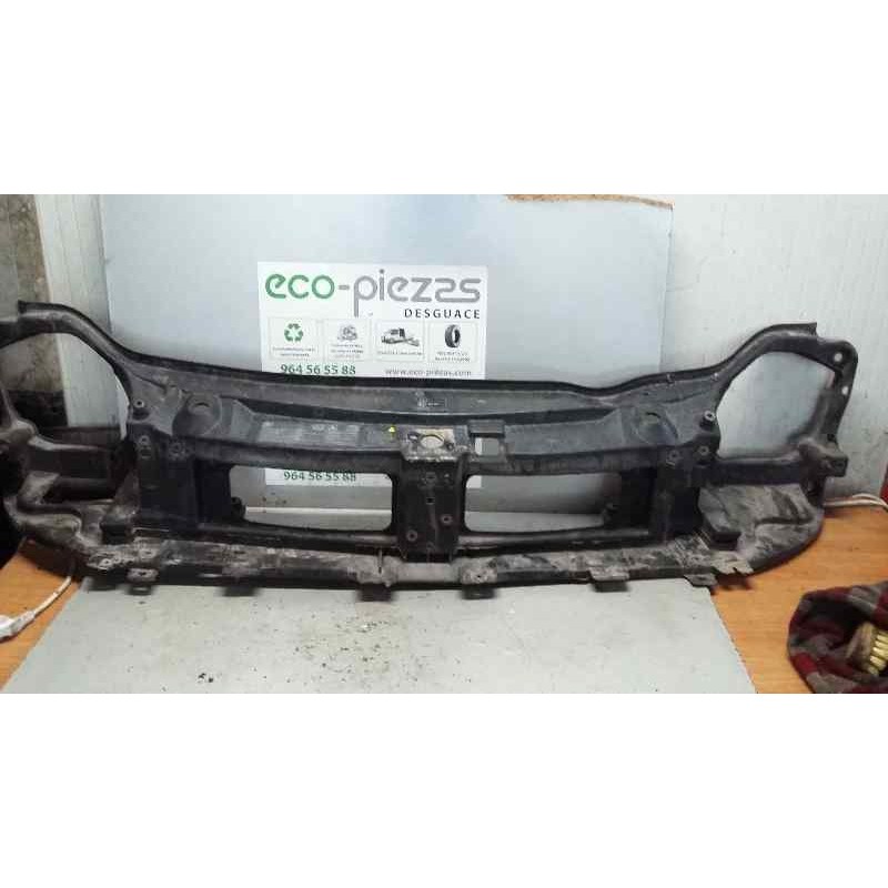 Recambio de panel frontal para opel vivaro combi 2.7t corto referencia OEM IAM 8200106571  