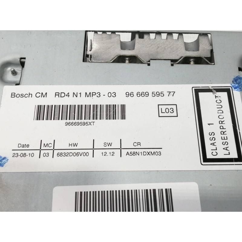 Recambio de sistema audio / radio cd para peugeot 5008 premium referencia OEM IAM 9666959577  