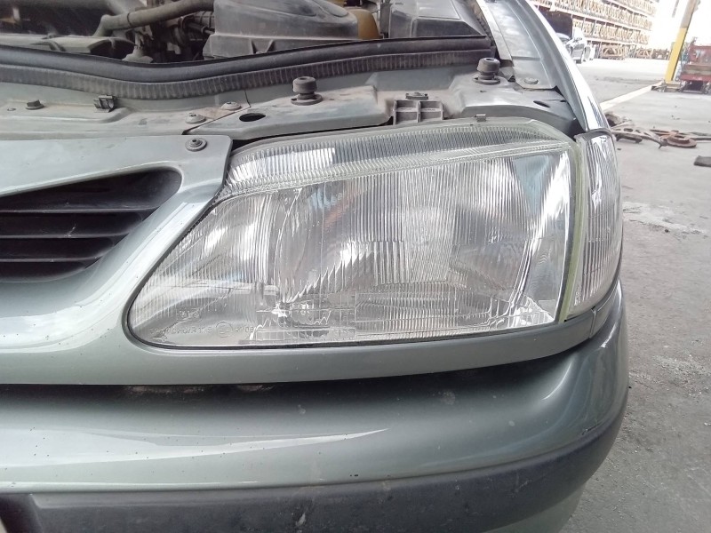 Recambio de faro izquierdo para renault megane i classic (la0) 1.6e rn referencia OEM IAM   