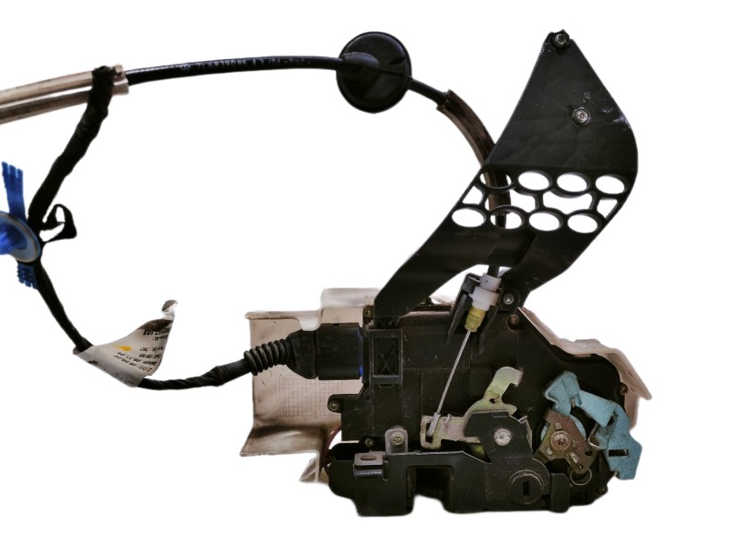 Recambio de cerradura puerta delantera derecha para volkswagen touareg (7la) tdi r5 referencia OEM IAM 7L0839016 991610101 