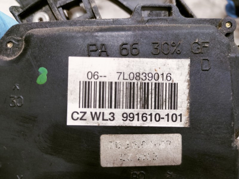 Recambio de cerradura puerta delantera derecha para volkswagen touareg (7la) tdi r5 referencia OEM IAM 7L0839016 991610101 