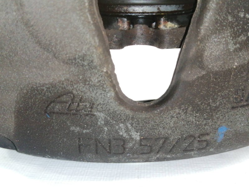 Recambio de pinza freno delantera derecha para opel astra h caravan elegance referencia OEM IAM 22841  