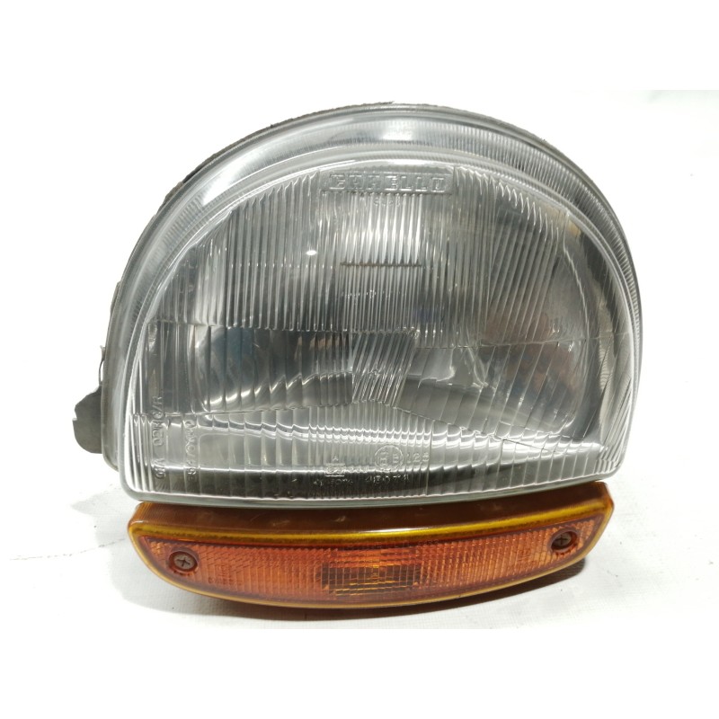 Recambio de faro izquierdo para renault twingo (co6) 1.2 (c066/67/68) referencia OEM IAM 35470748  