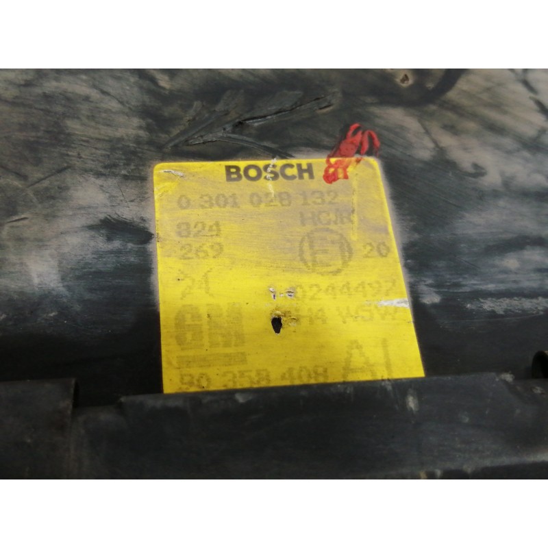 Recambio de faro derecho para opel vectra a cd referencia OEM IAM 0301028132  