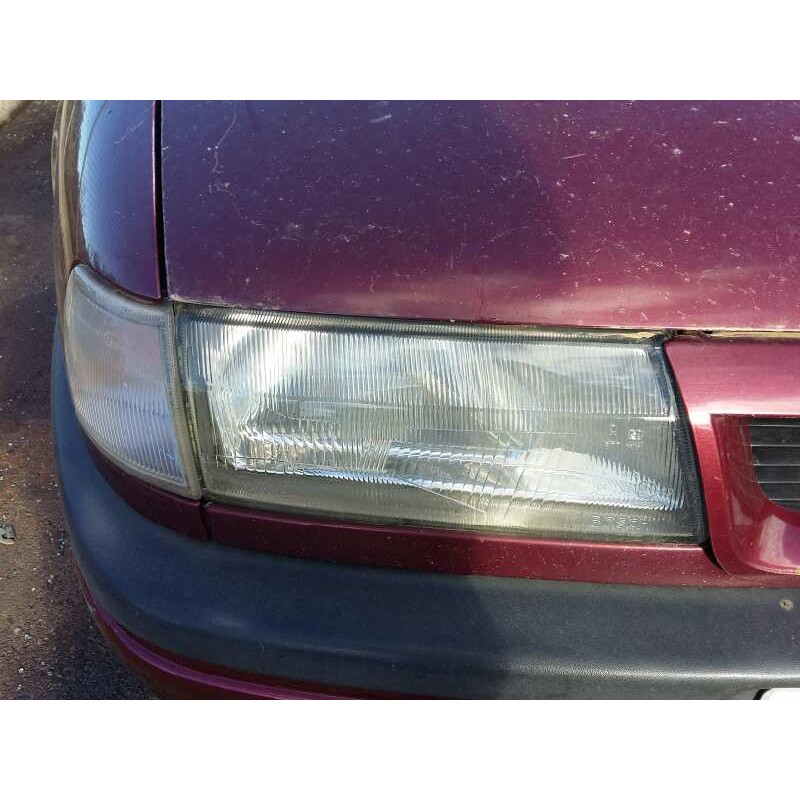 Recambio de faro derecho para opel vectra a cd referencia OEM IAM 0301028132  