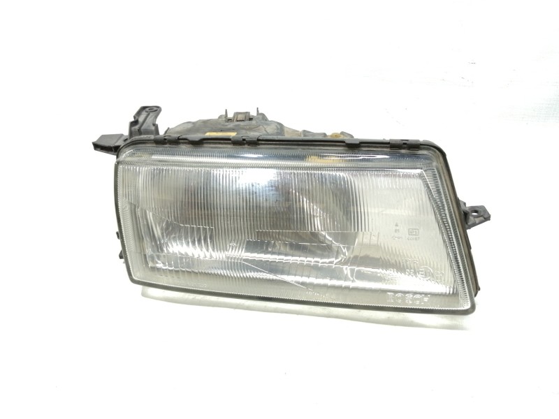 Recambio de faro derecho para opel vectra a cd referencia OEM IAM 0301028132  