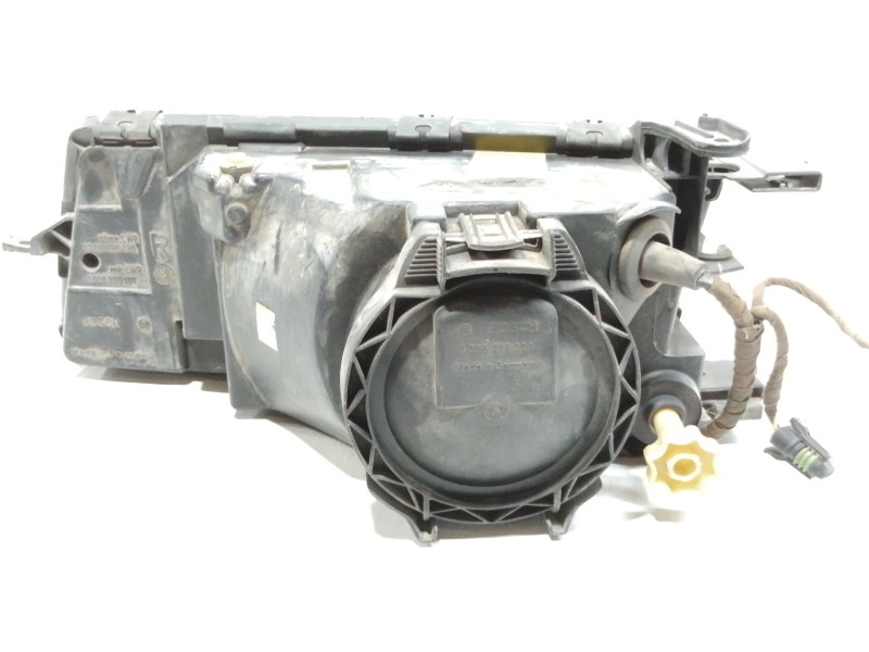 Recambio de faro derecho para opel vectra a cd referencia OEM IAM 0301028132  