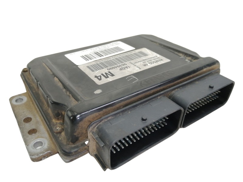 Recambio de centralita motor uce para daewoo nubira berlina 1.6 cat referencia OEM IAM 96394699  