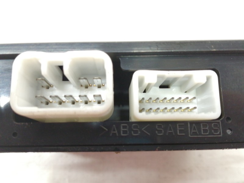 Recambio de modulo electronico para lexus rx 300(mcu35) luxury referencia OEM IAM 8943048040 6151380000 