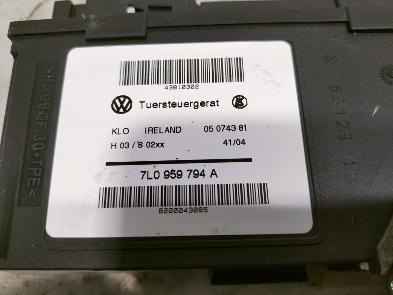 Recambio de elevalunas trasero derecho para volkswagen touareg (7la) tdi r5 referencia OEM IAM 7L0959794A 0130821764 ELECTRICO