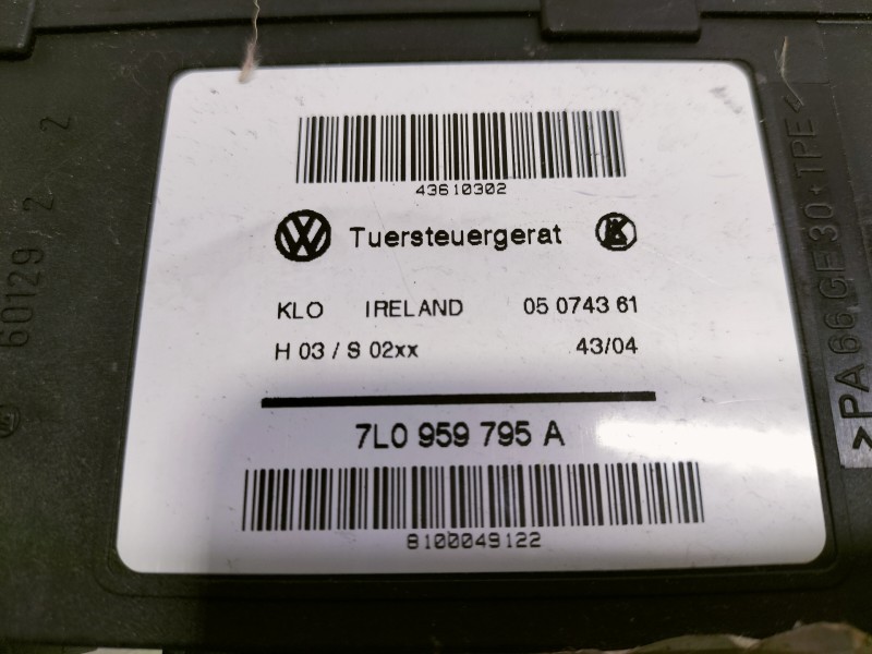 Recambio de elevalunas trasero izquierdo para volkswagen touareg (7la) tdi r5 referencia OEM IAM 7L0959795A 0130821765 ELECTRICO