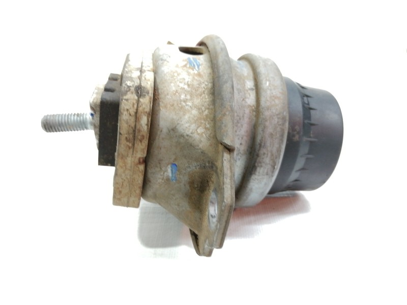 Recambio de soporte motor izquierdo para land rover range rover sport v8 td hse referencia OEM IAM KKB500602  