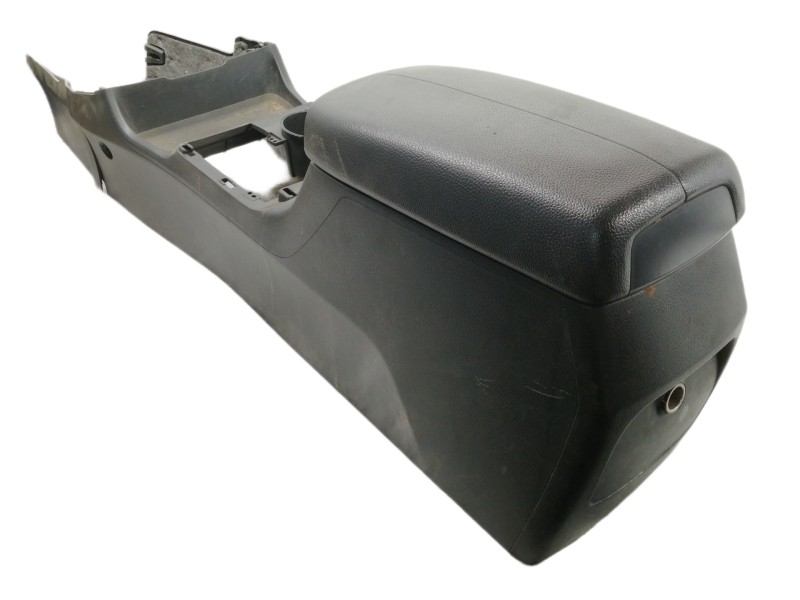 Recambio de apoyabrazos central para kia sorento emotion 4wd referencia OEM IAM 846112P000 1001130257 