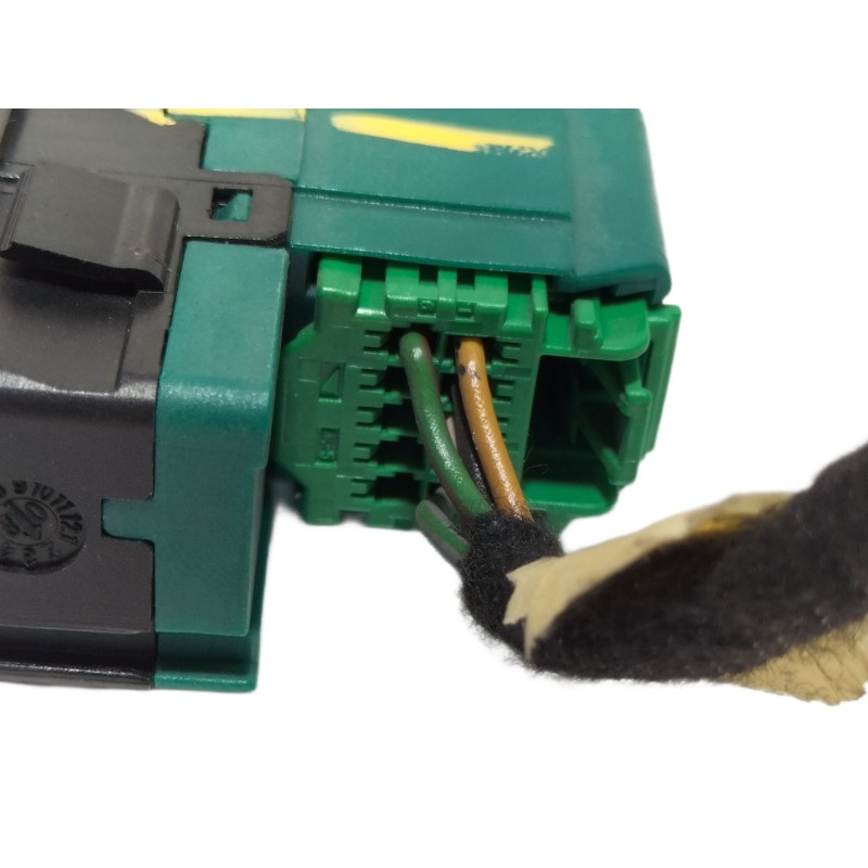 Recambio de mando multifuncion para opel insignia berlina cosmo referencia OEM IAM   