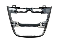 Recambio de moldura para opel insignia berlina cosmo referencia OEM IAM 13277908   2