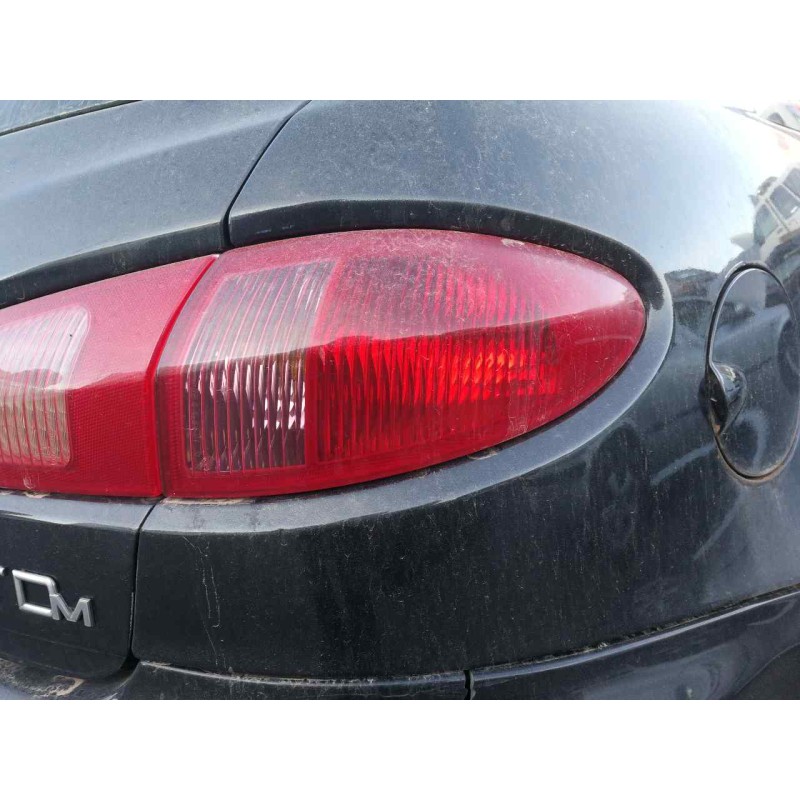 Recambio de piloto trasero izquierdo para alfa romeo 147 (190) 1.9 jtd 120 selective referencia OEM IAM 03322010 46556349 